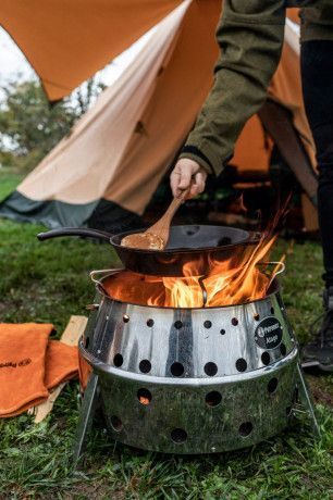 Сковорода чавунна Petromax Fire Skillet з довгою ручкою &Oslash;25 см