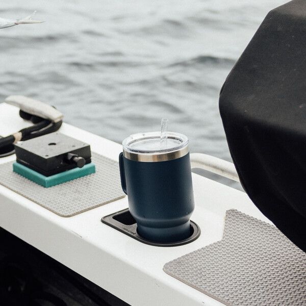 YETI RAMBLER 1,2 л &ndash; Велика термочашка з трубочкою, колір RESCUE RED