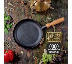 Сковорода млинцева чавунна 22*2,5см, з дерев\'яною ручкою
