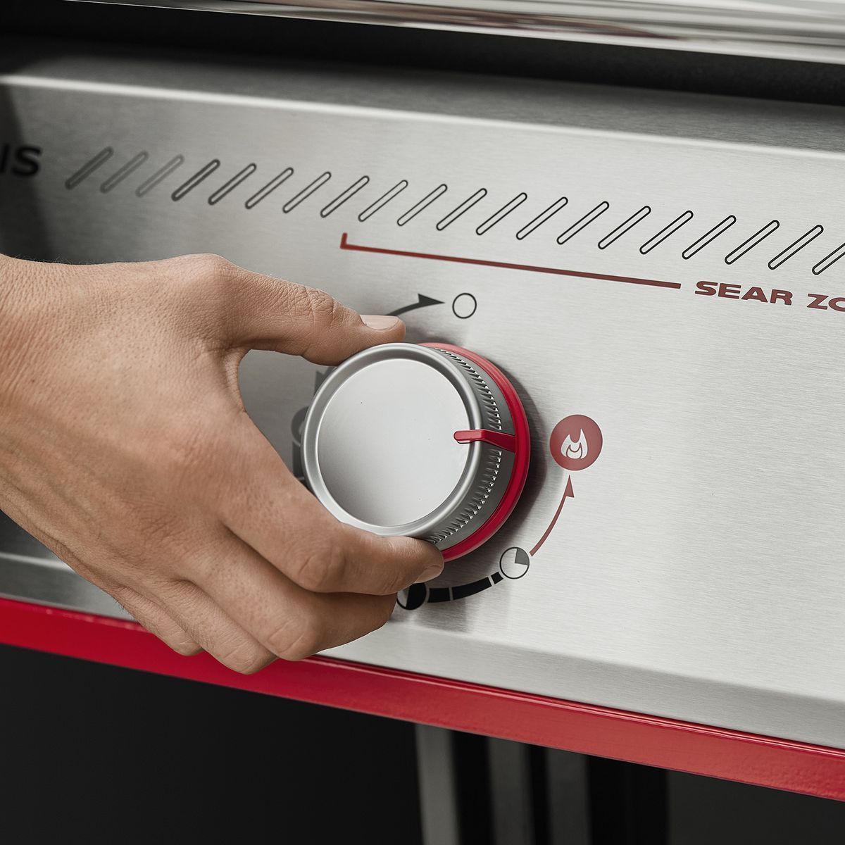 Газовий гриль Genesis&reg; E-425W